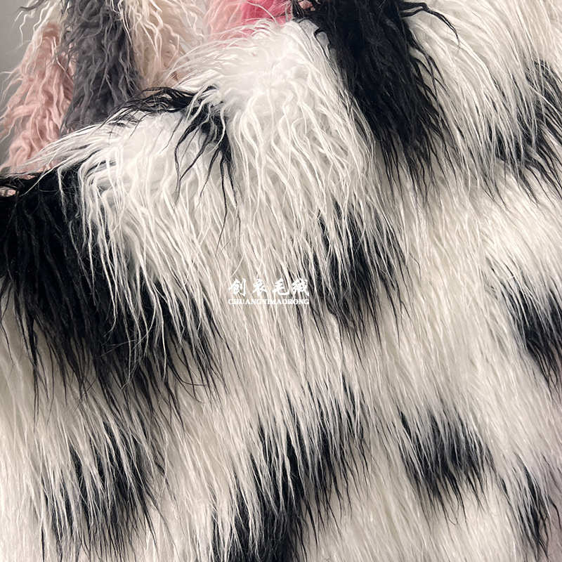长毛绒仿滩羊毛浅咖啡米色 粉色 黑白不规则提花时装设计师家纺家