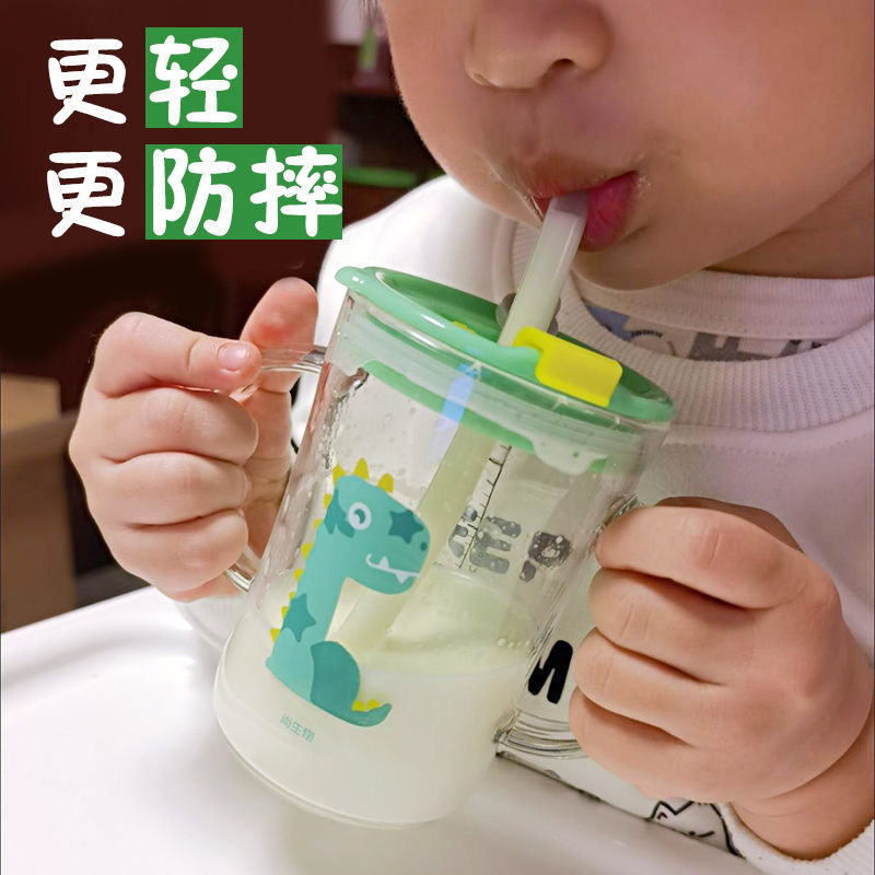 三岁以上儿童刻度牛奶杯防摔带耐高温微波炉可加热宝宝喝牛奶杯子