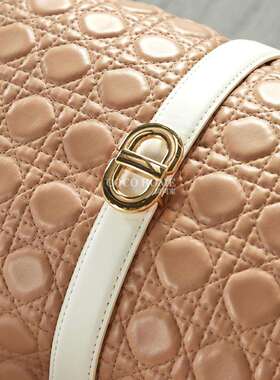 现代轻奢橙色沙发抱枕高级别墅客厅压花pu靠垫腰枕样板间项目工程