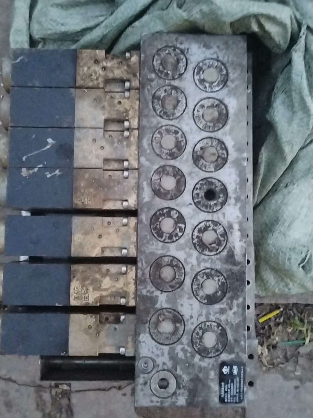 北京天玛质控 电液控换向阀 7连 可正常使用