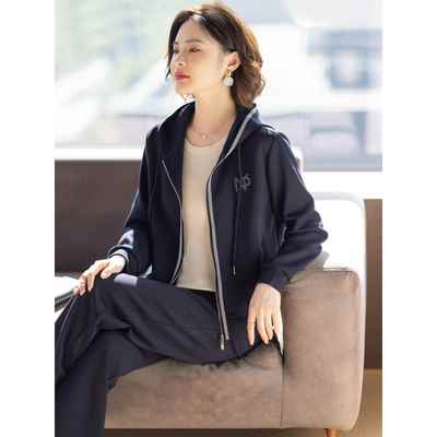 妈妈运动套装春秋两件套2025新款时尚休闲上衣服裤子中老年女秋装