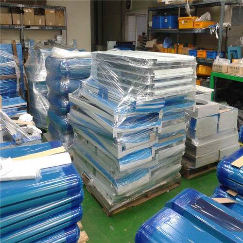 厂家直销精密钣金设计加工切割生产各种机床罩壳配电箱配电柜
