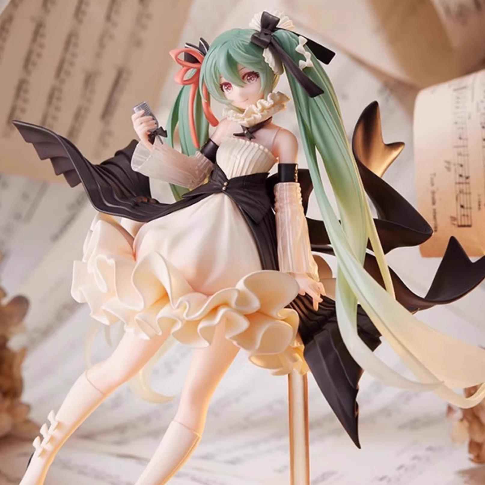 初音未来歌唱家模型桌面主机壳装饰摆饰礼物二次元美少女工位小桌