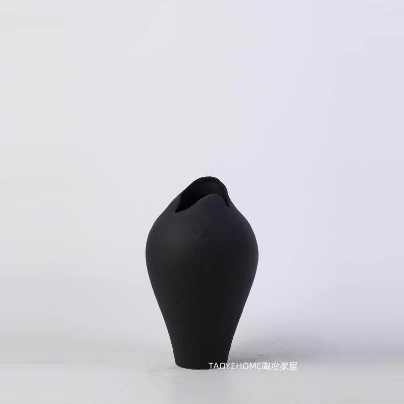 现代简约创意黑色陶瓷花瓶家居样板间餐桌客厅玄关插花器饰品摆设