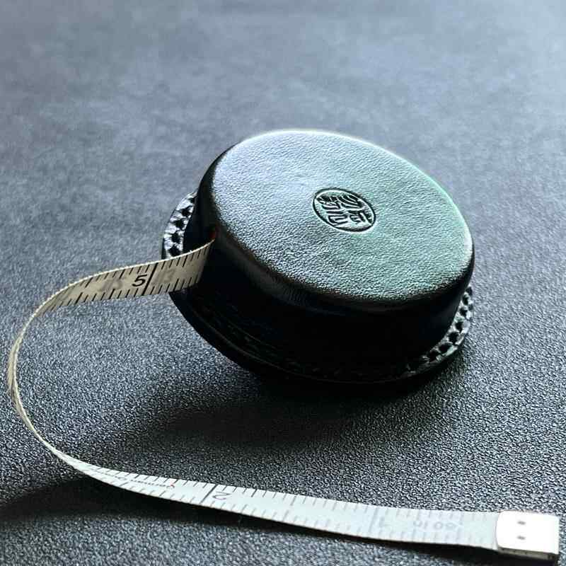 手工定制设计师款真皮卷尺迷你皮卷尺1.5m头层牛皮软尺家用量三围