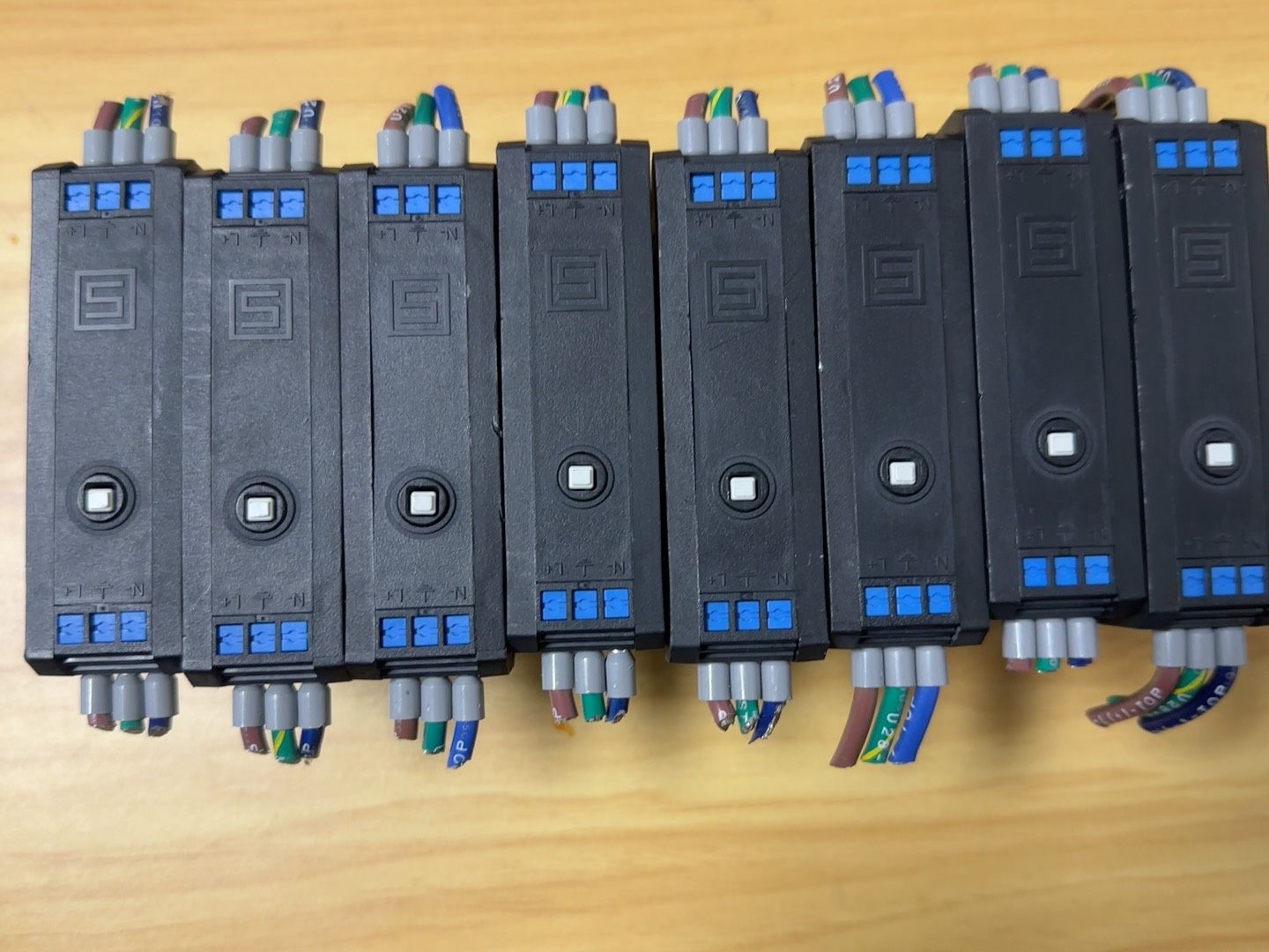 瑞士SCHURTER断路器FPBB-W3RI-1590.VD