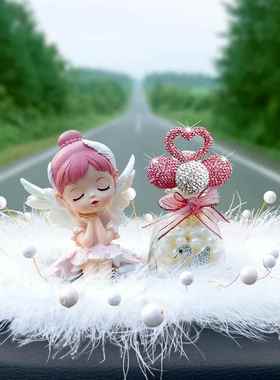 网红汽内饰品创意车用载车高IYE上档女生女神车装饰品小摆件2025