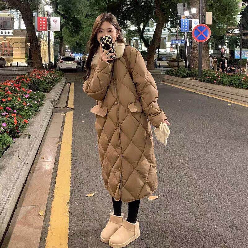 法国BaulmainPaul菱格白鸭绒羽绒服女新款冬过膝加厚兔毛领外套潮