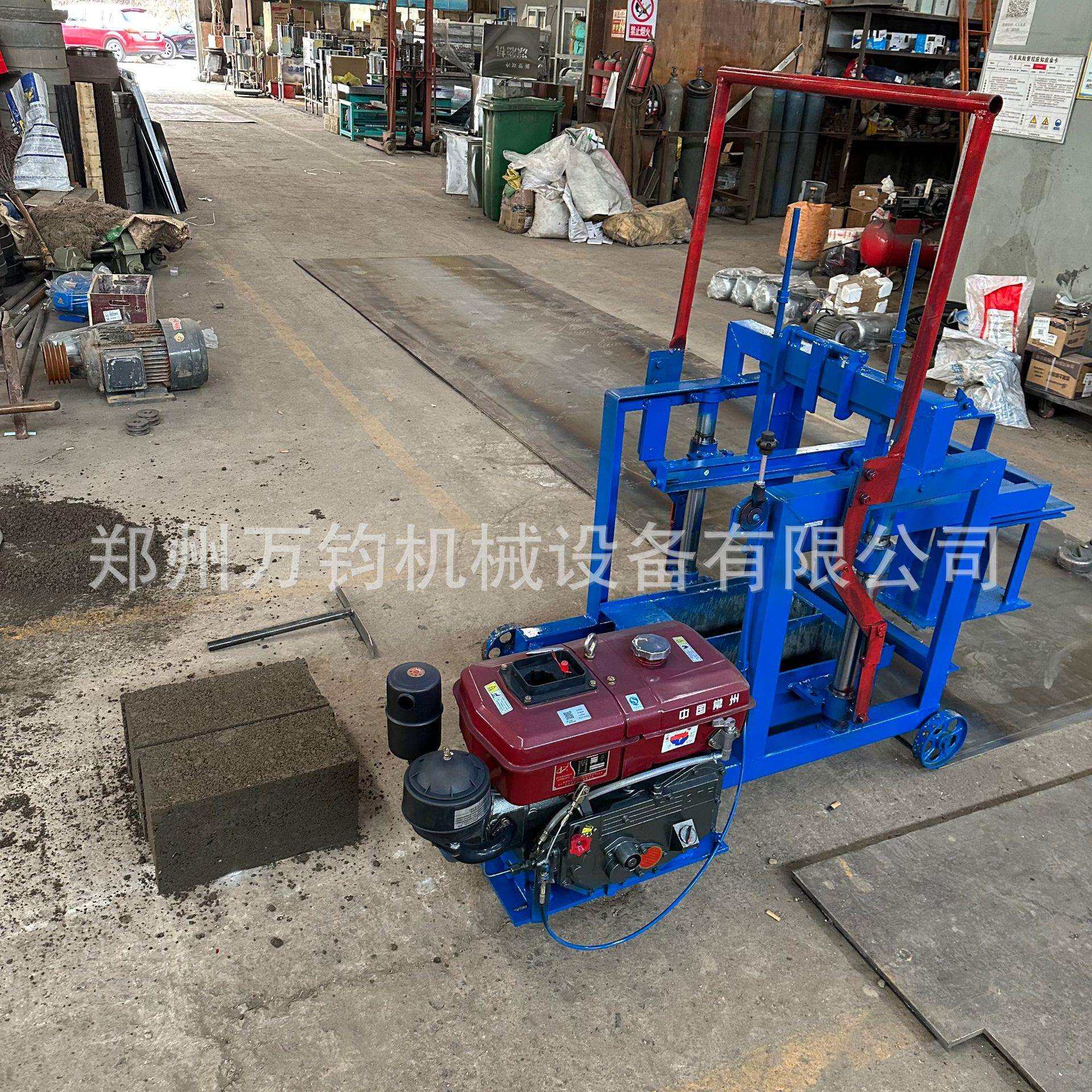 万钧柴油式压砖机厂家小型可移动免烧空心压砖设备砖头砖块制造机