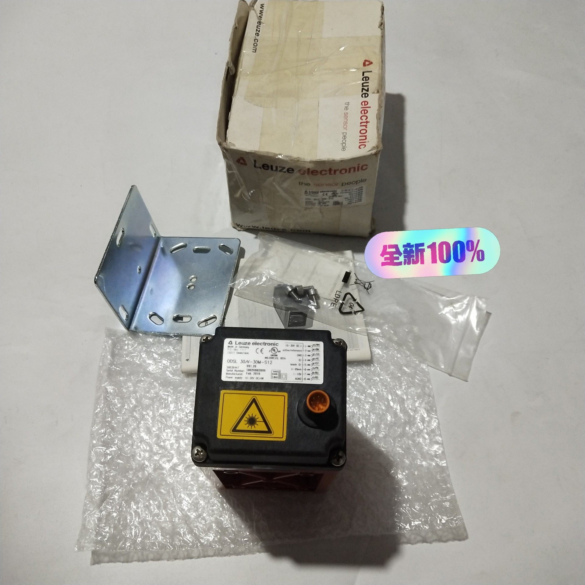 Leuze劳易测ODSL 30/V-30M-S12光学激光测