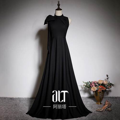 黑色高级设计感晚礼服裙女宴会气质主持轻奢小众高端2025新款礼服