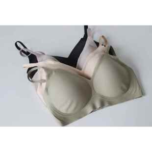 柔软 内里桑蚕丝无钢圈果冻条软支撑无痕内衣内衣薄款 自留款 推荐