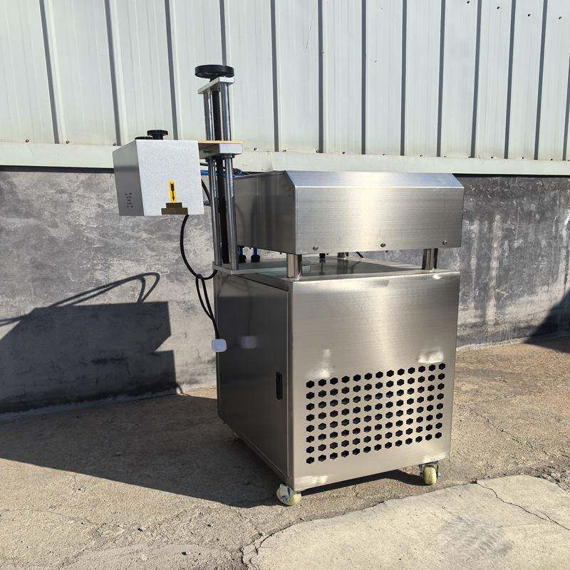 水冷铝箔封口机洗衣液农药液体肥料调味品车用尿素水冷铝箔封口机