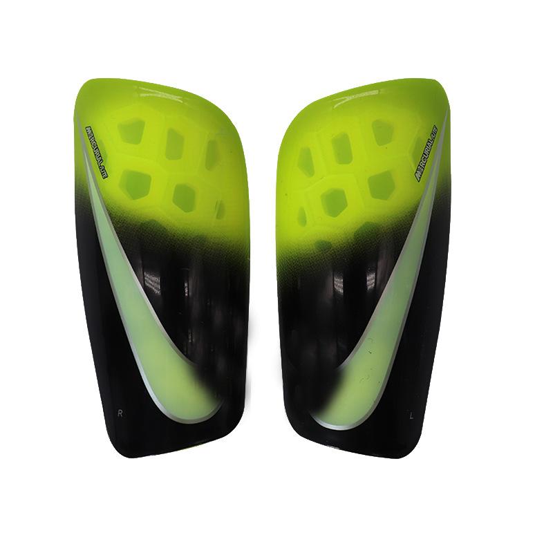 内马尔足球比赛护腿运动护具配件