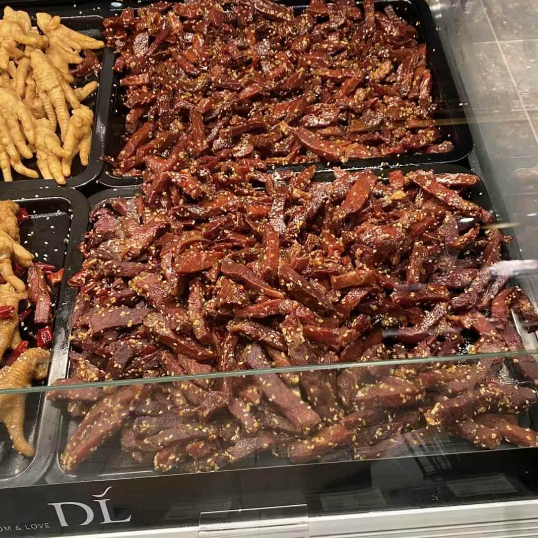 许昌胖东来正品代购牛肉干香辣麻辣牛肉条冰袋发货现买现发DL超市