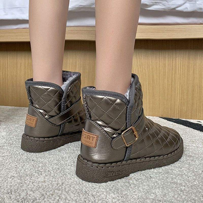 户外防滑雪地靴女冬皮毛一体加绒加厚雪地棉鞋一脚蹬皮面保暖短靴