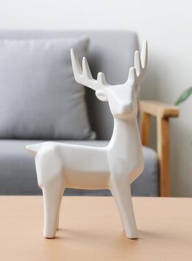 陶瓷斯堪的纳维亚风格创意家居工艺品客厅白色装饰品动物麋鹿在简