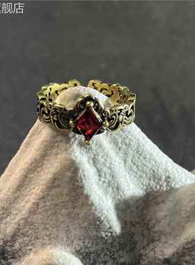 新品独白亚特兰鸢尾花黑金色石榴红开口戒指小众复古甜酷中古风女