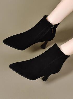 QVU~专柜品质！法式绒面细跟瘦瘦靴秋冬新款简约百搭职业尖头短靴