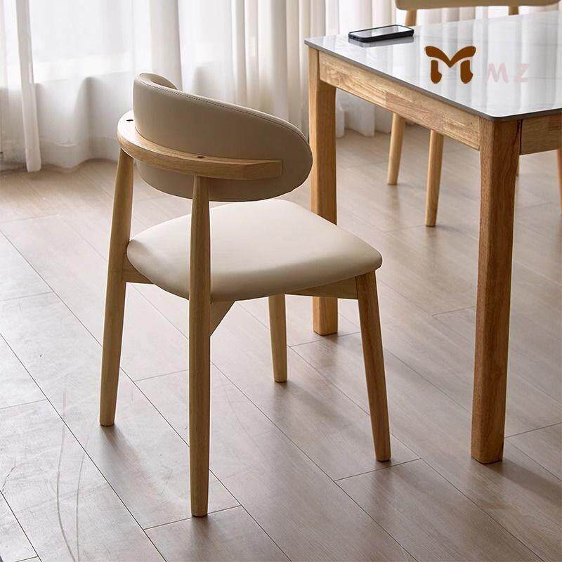 北欧实木餐椅家用简约现代椅子靠背咖啡餐厅酒店休闲轻凳子羊角椅