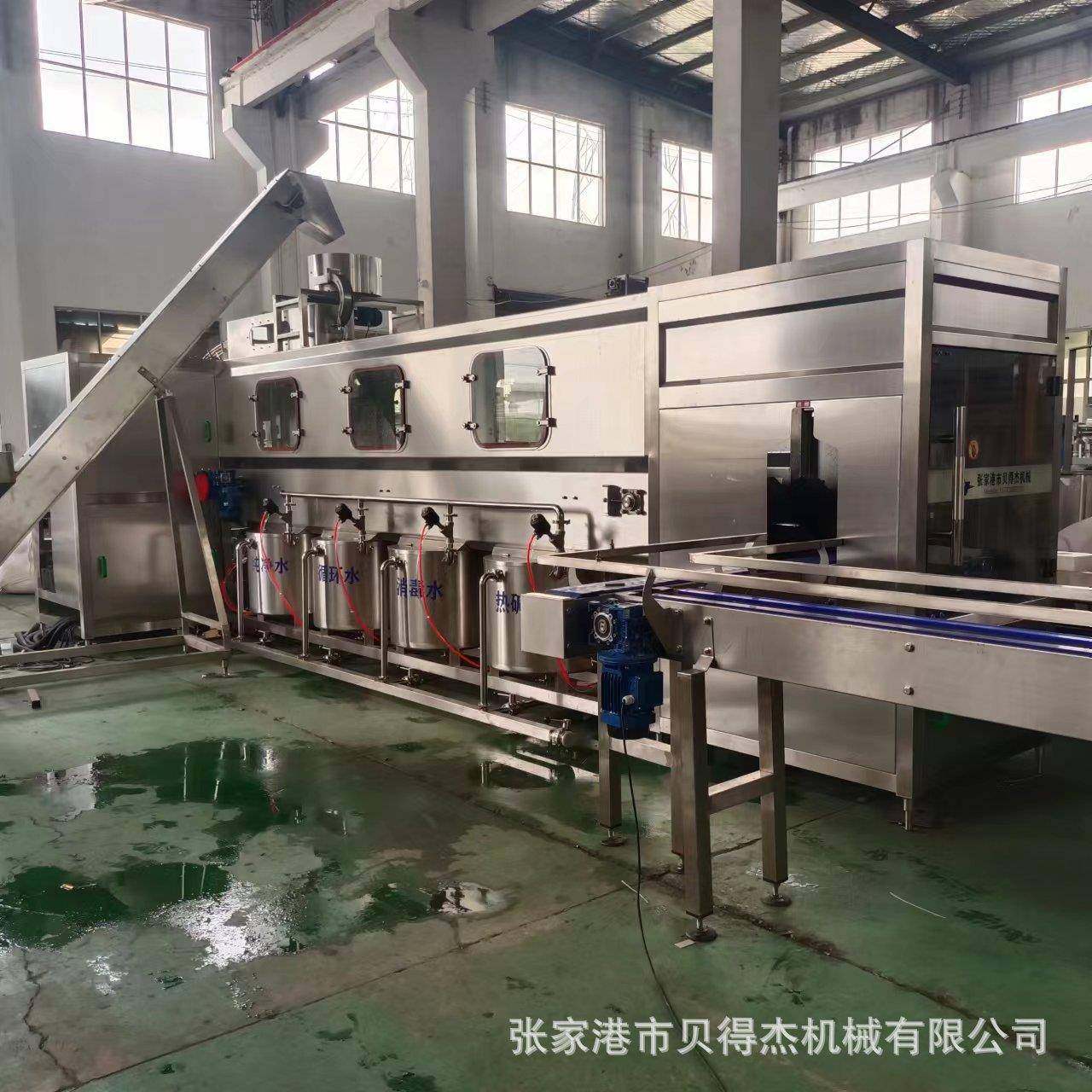 全自动五加仑桶灌装机产量300桶每小时饮料灌装机械源头制造工厂