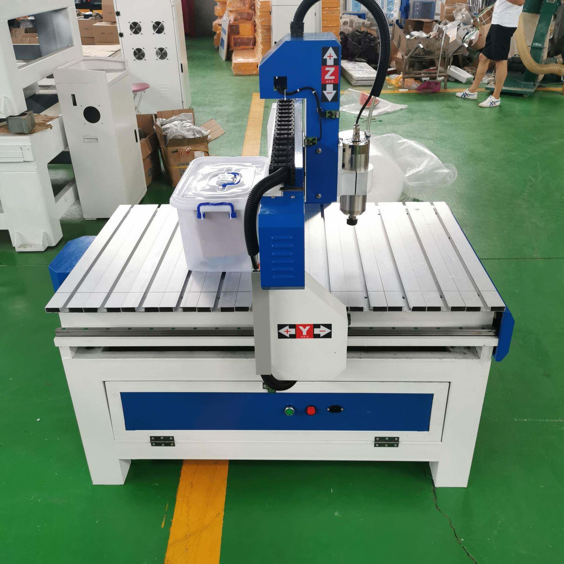 6090全自动广告小型雕刻机水切割机