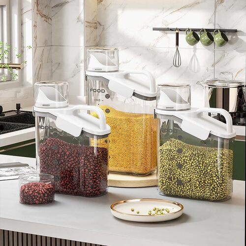 Airtight and pest-proof container for mixed grains with meas