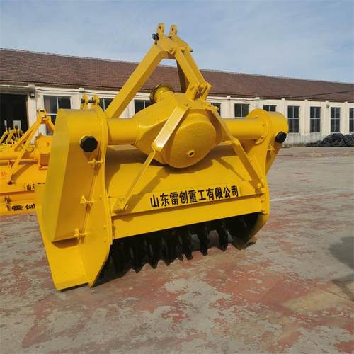 小型果园树枝粉碎机视频 双边链条传动 树林枝条破碎机