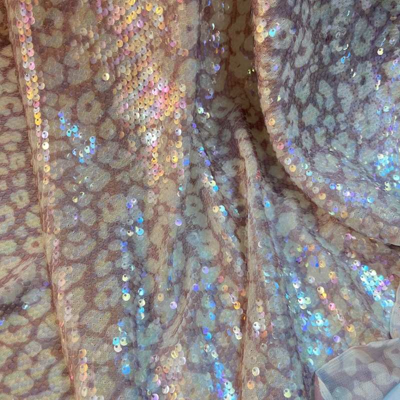 夏季珠片绣服装绣花布 2024定制新款蕾丝高定绣花布sequin fabric