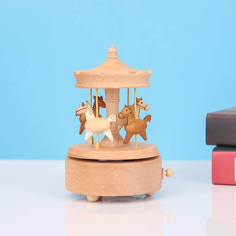 创意旋转木马音乐盒八音盒儿童玩具旋转木马家居摆件圣诞装饰品