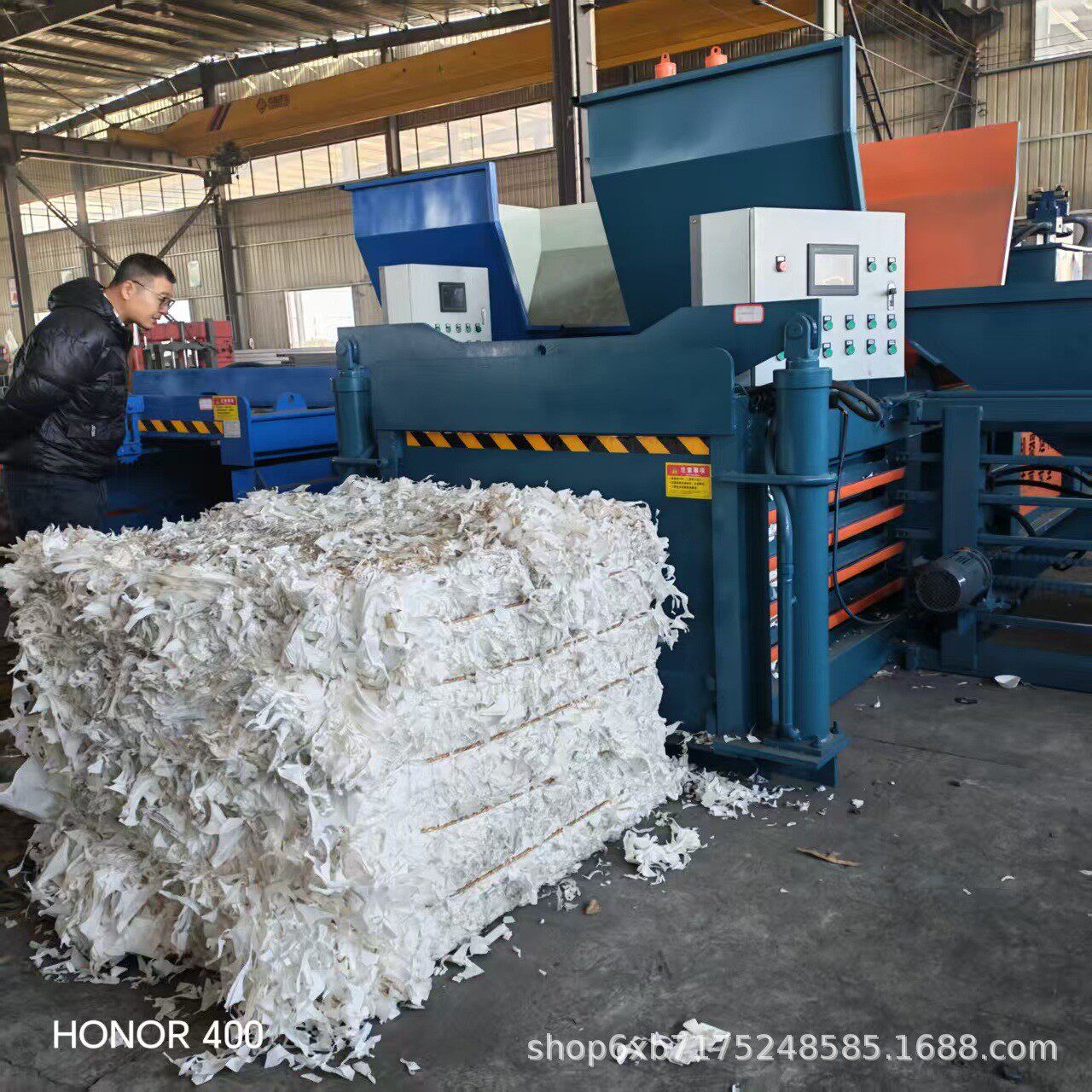 全自动卧式废纸塑料打包机压缩滴灌带矿泉水瓶胶皮胶带塑料纸打包
