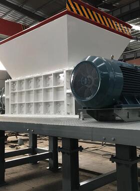 建筑模板撕碎机时处理8-18吨金属撕碎机铝屑铁刨花双轴撕碎机