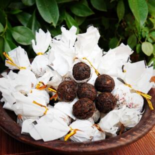 工厂龙珠茶广西梧州黑茶陈年六堡茶龙珠小坨茶陈年老茶压制