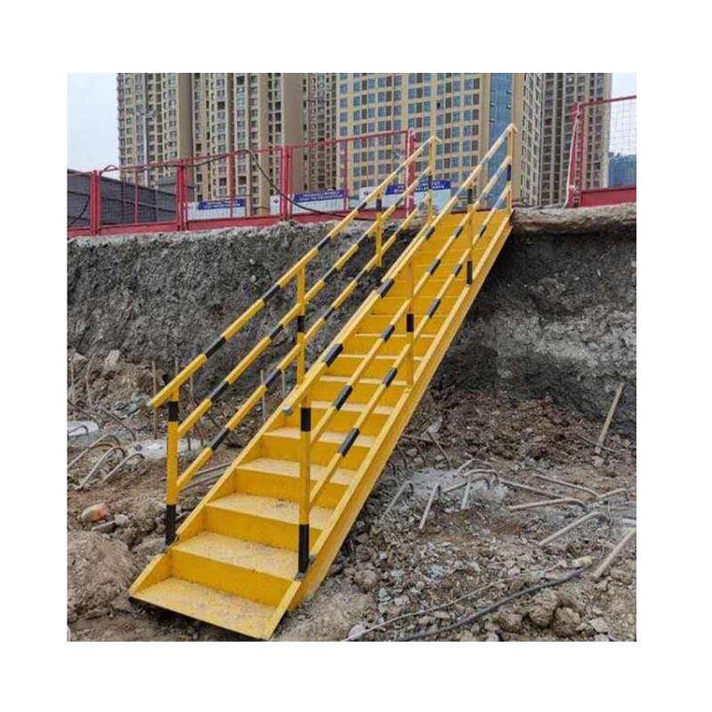 基坑斜梯钢结构斜梯上下安全楼梯直爬梯建筑施工基坑梯防护斜楼梯