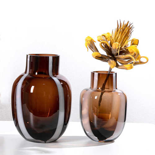 北欧简约家居抽象白线条手工玻璃花瓶样板间展厅餐桌插花软装饰品