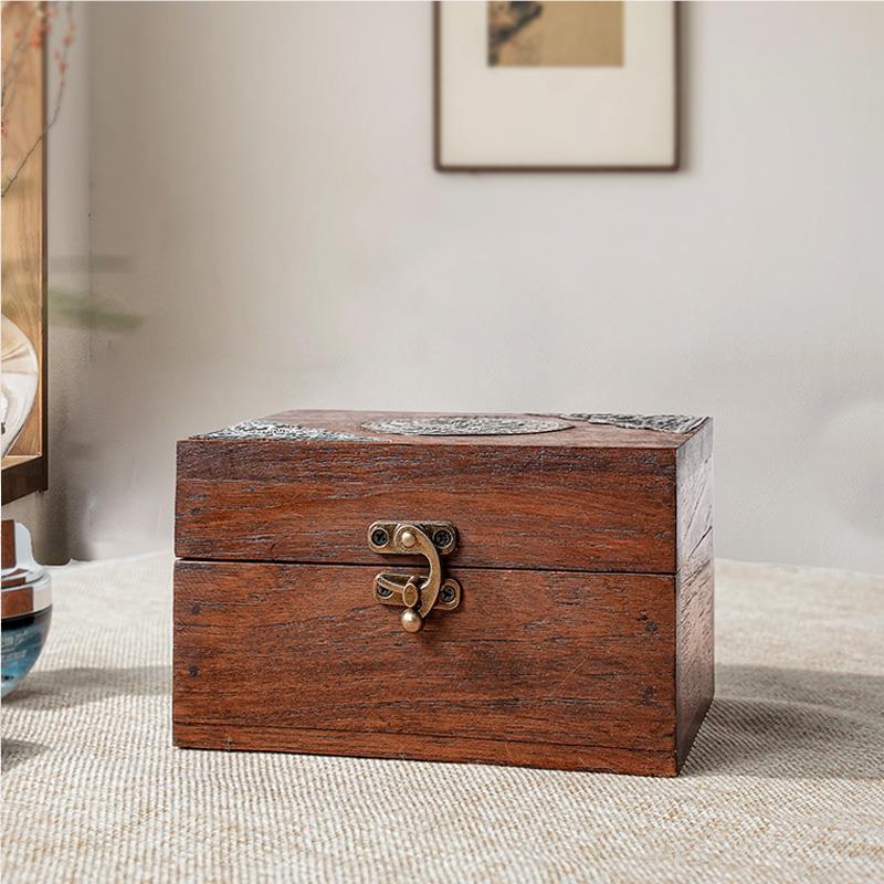 正品泰国带锁小首携盒实木高档收纳盒精饰致轻奢便珠宝盒木质复古