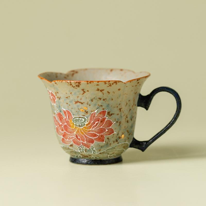 纯手绘莲开并蒂花瓣爱心把杯新中式陶瓷茶杯品茗杯主人杯茶具