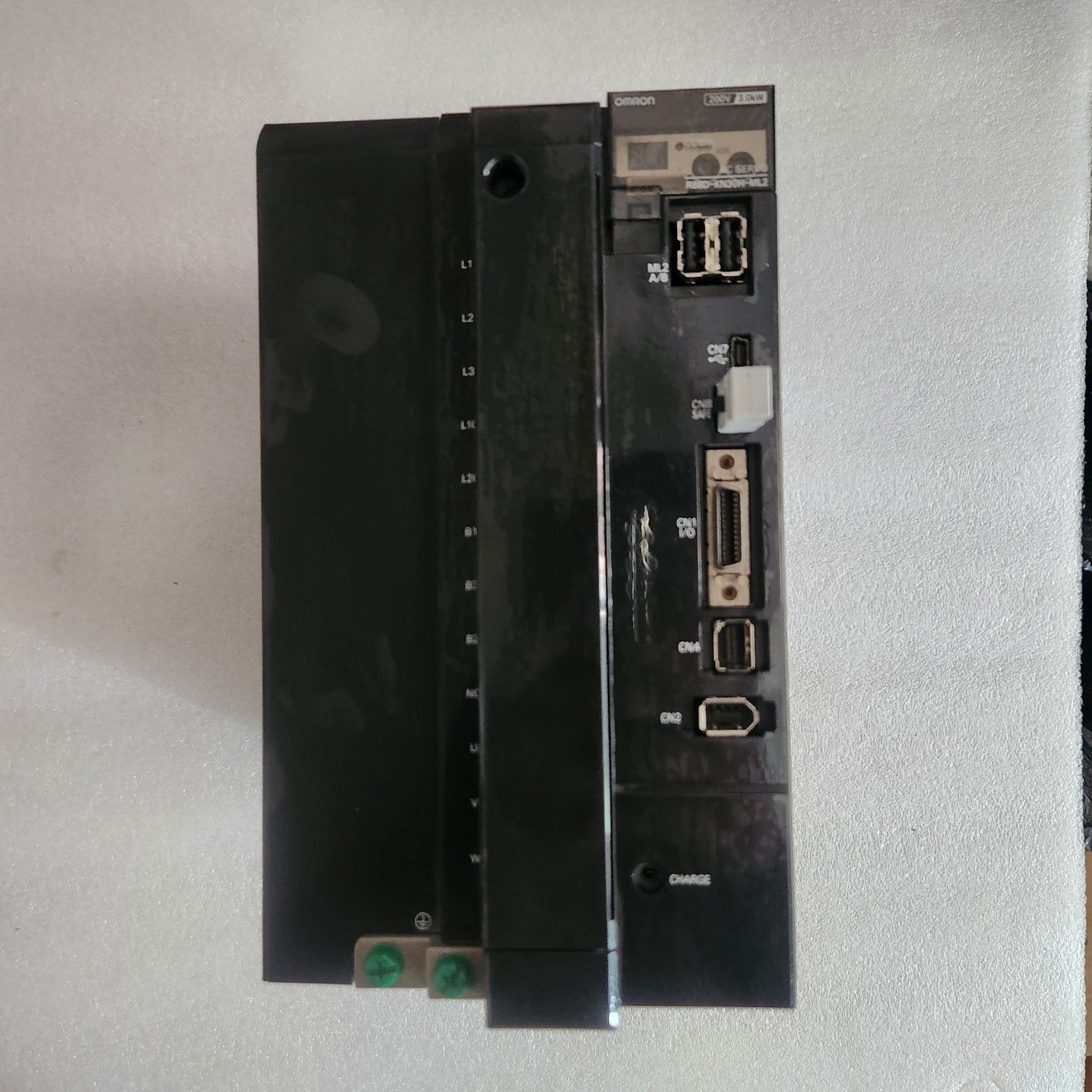 欧姆龙伺服驱动器R88D-KN30H-ML2，3KW，实物如