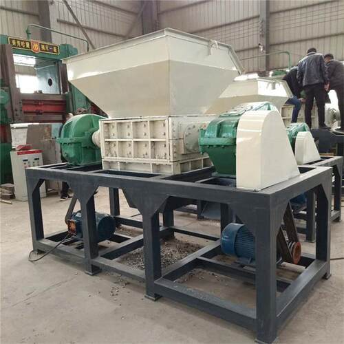 小型双轴塑料撕碎机800型大蓝桶吨包袋粉碎机建筑模板树根破碎机