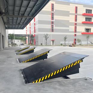 固定式登车桥集装箱装卸货升降平台叉车仓储月台斜坡电动调节平台