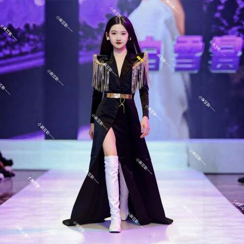 2026新款黑色不对称西装儿童模特T台走秀女童帅气时尚表演服潮服