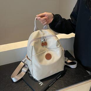 高质感双肩包女学生ins百搭出去玩新款百搭通勤大容量牛津布小包