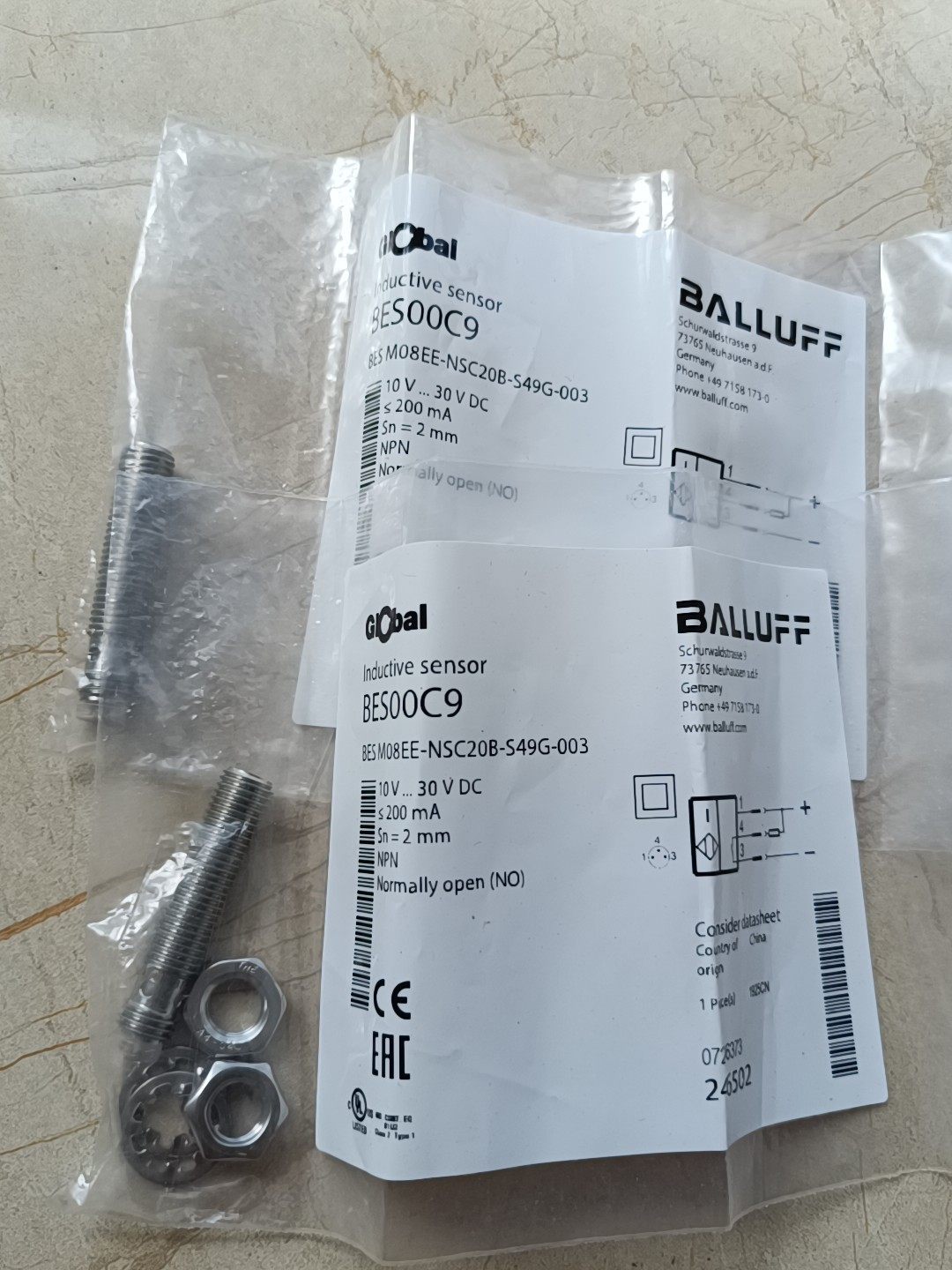 巴鲁夫BES00C9，BES M08EE-NSC20B-S4