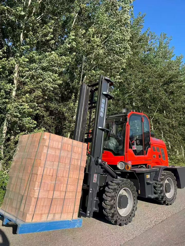 11月24日天津全新四驱越野叉车升高4m载重3.5t网络拍卖公告