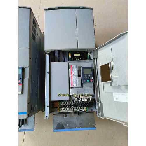 ATV38HD25N4X施耐德18.5kw变频器，原装拆机件，不是实价