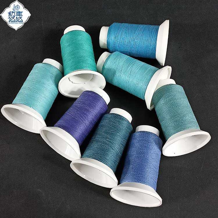 夜光刺绣线厂家供应高亮夜光绣花线柔软电脑绣花线涤纶夜光线供应