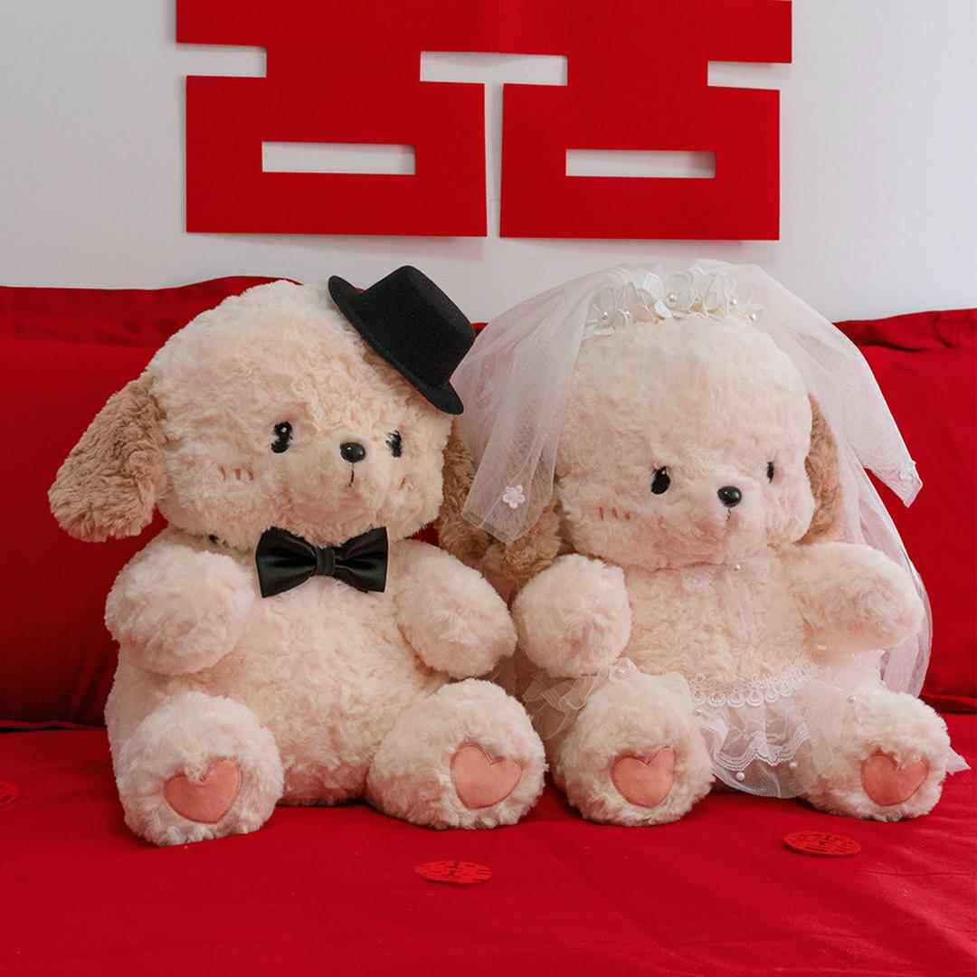 压床娃娃一对结婚新款高档抱枕陪嫁情侣玩偶婚纱小狗新婚订婚礼物