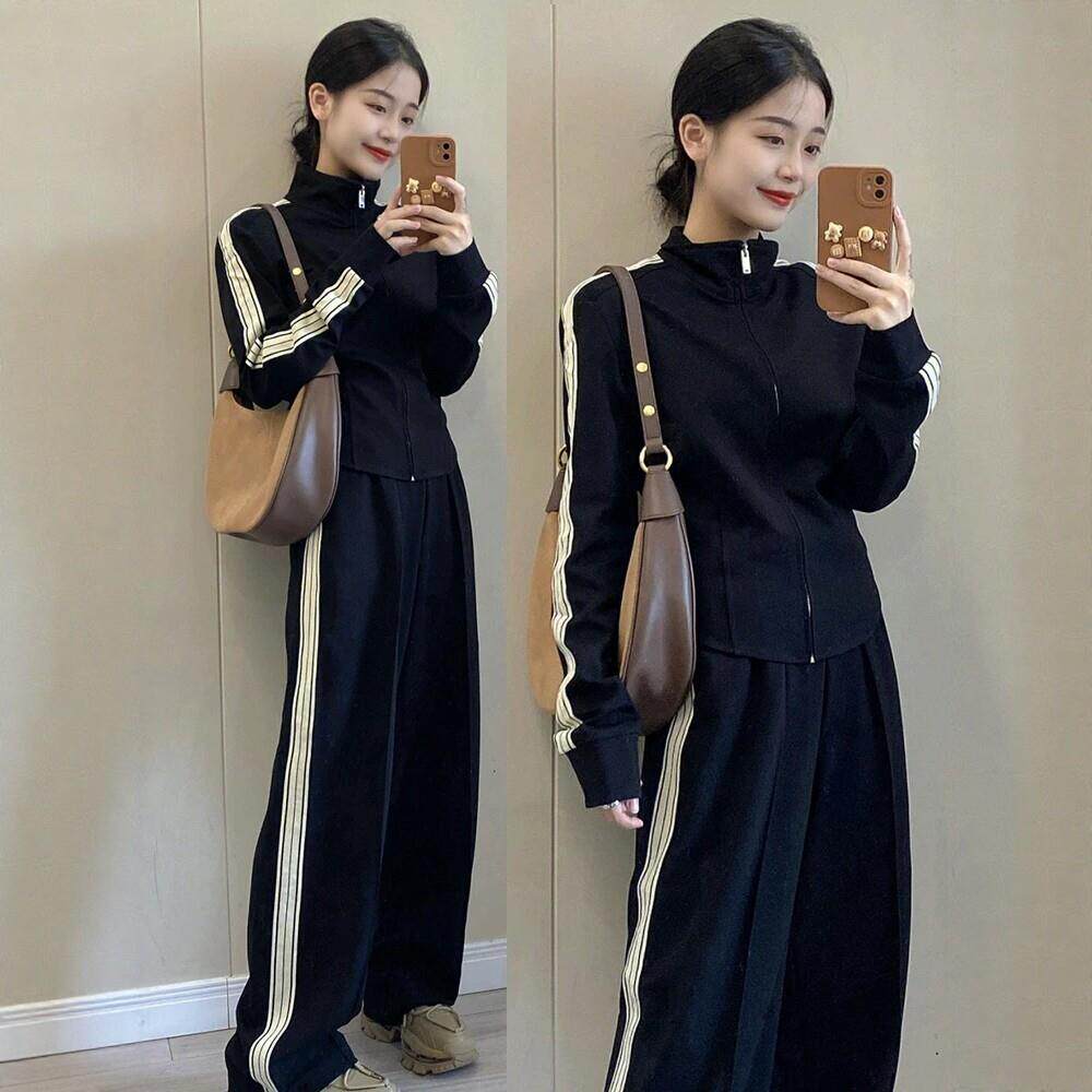 纯棉时尚休闲显高运动服套装女春秋季开衫卫衣时尚阔腿裤两件套潮