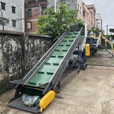 湛江HDPEPP日杂塑料破碎清洗机械，废弃机油壶清洗造粒机