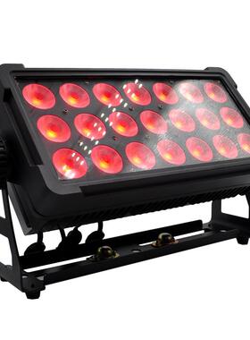 21颗18瓦RGBWA UV 六合一防水电池无线户外投光灯 墙面公园树木